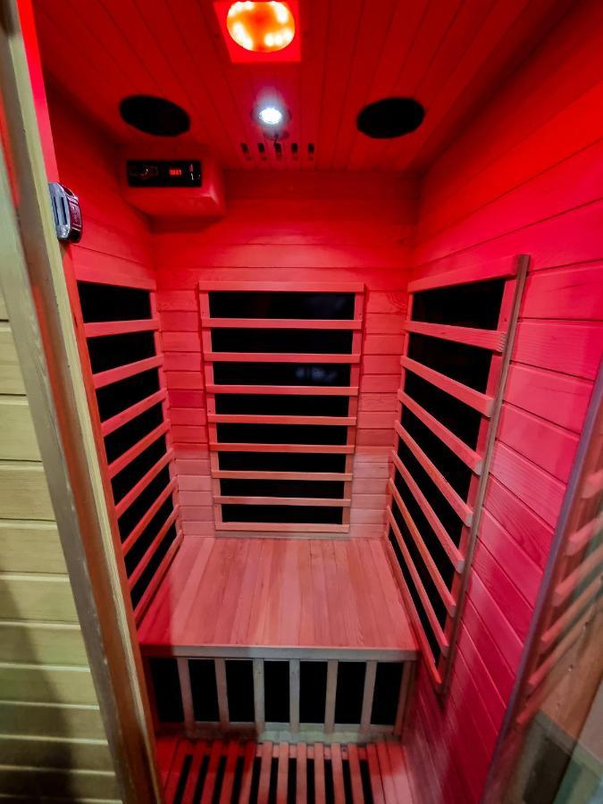 B&B Dolce Casa Con Sauna E Cromoterapia Domodossola Exterior photo